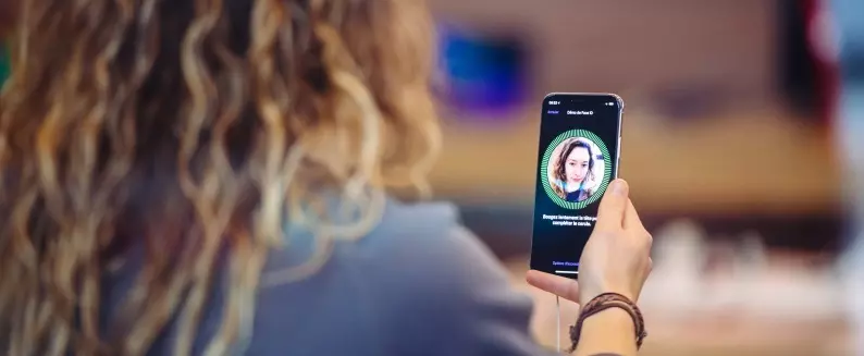 كيف تعمل على حمابة الواتساب عبر ميزة Face ID على هواتف ايفون