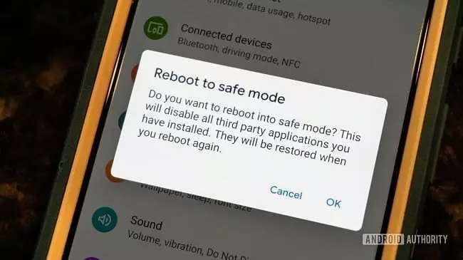 استخدم الوضع الآمن في هاتفك الأندرويد