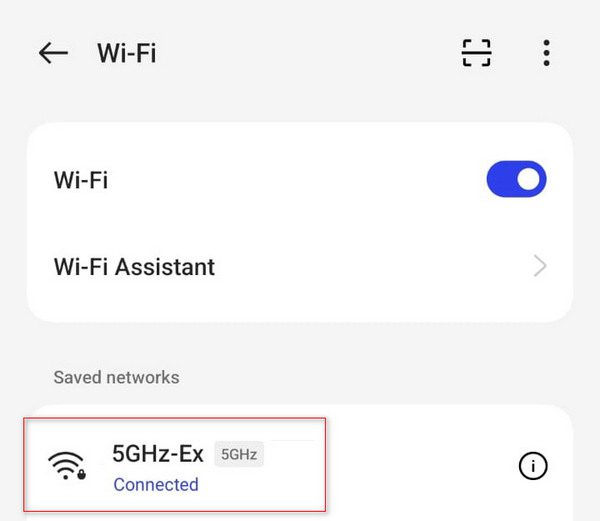 اضغط على اسم شبكة WiFi